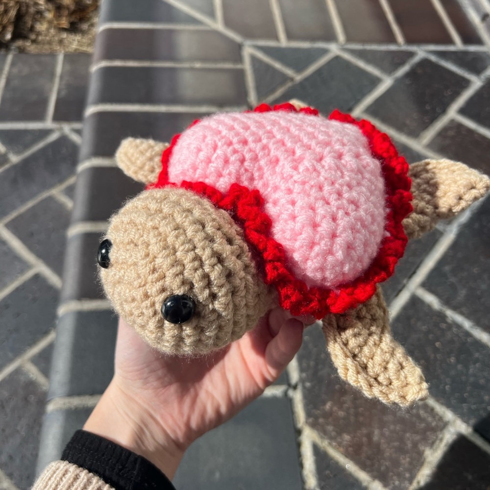 Hand Crocheted Valentine’s Day Sea Turtle Stuffed Animal Plushie! - Picture 4 of 16